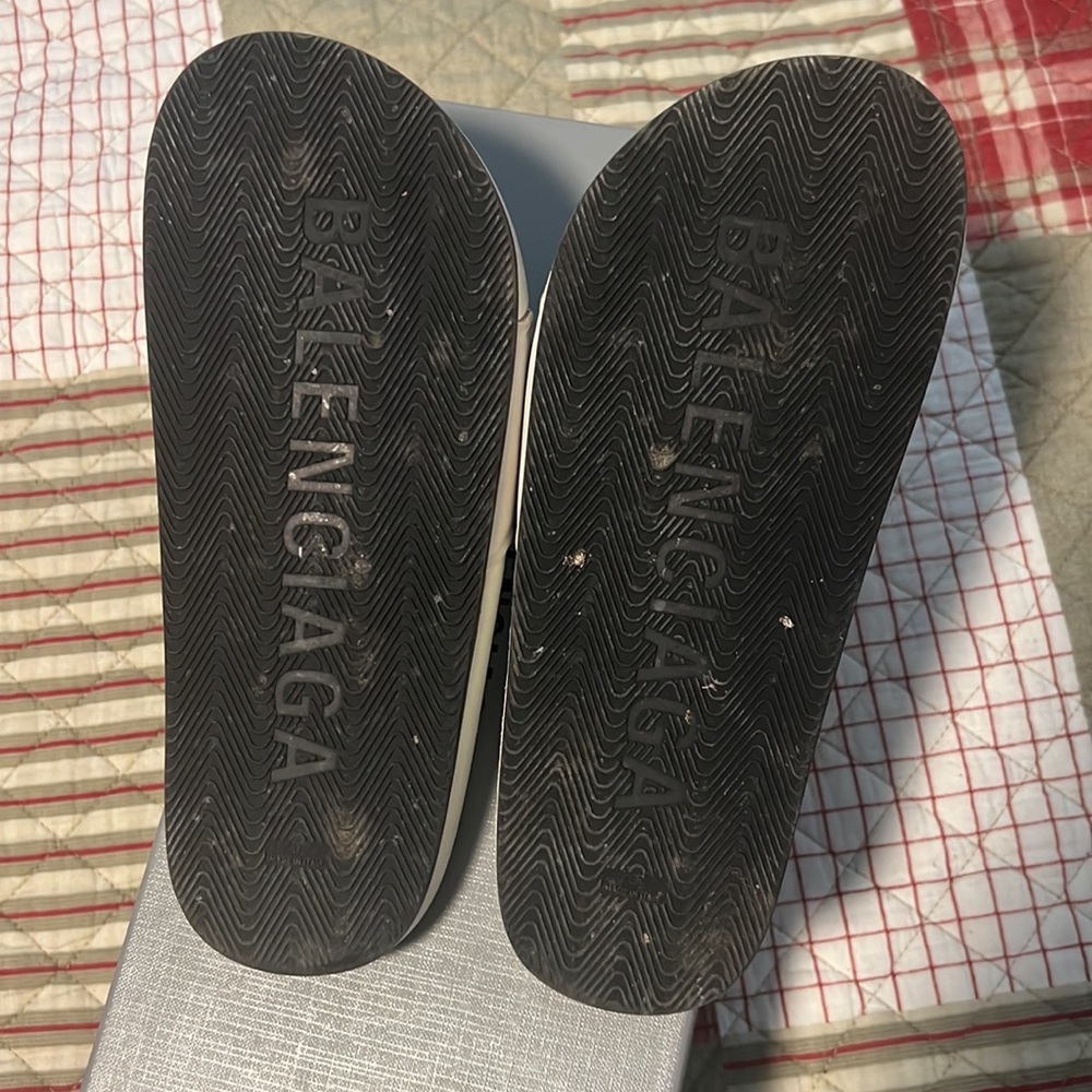 Balenciaga slides - Picture 7 of 10
